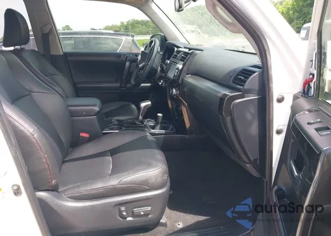 2019 Toyota 4Runner Trd Off Road Premium from USA, damaged, VIN JTEBU5JR4K5659014